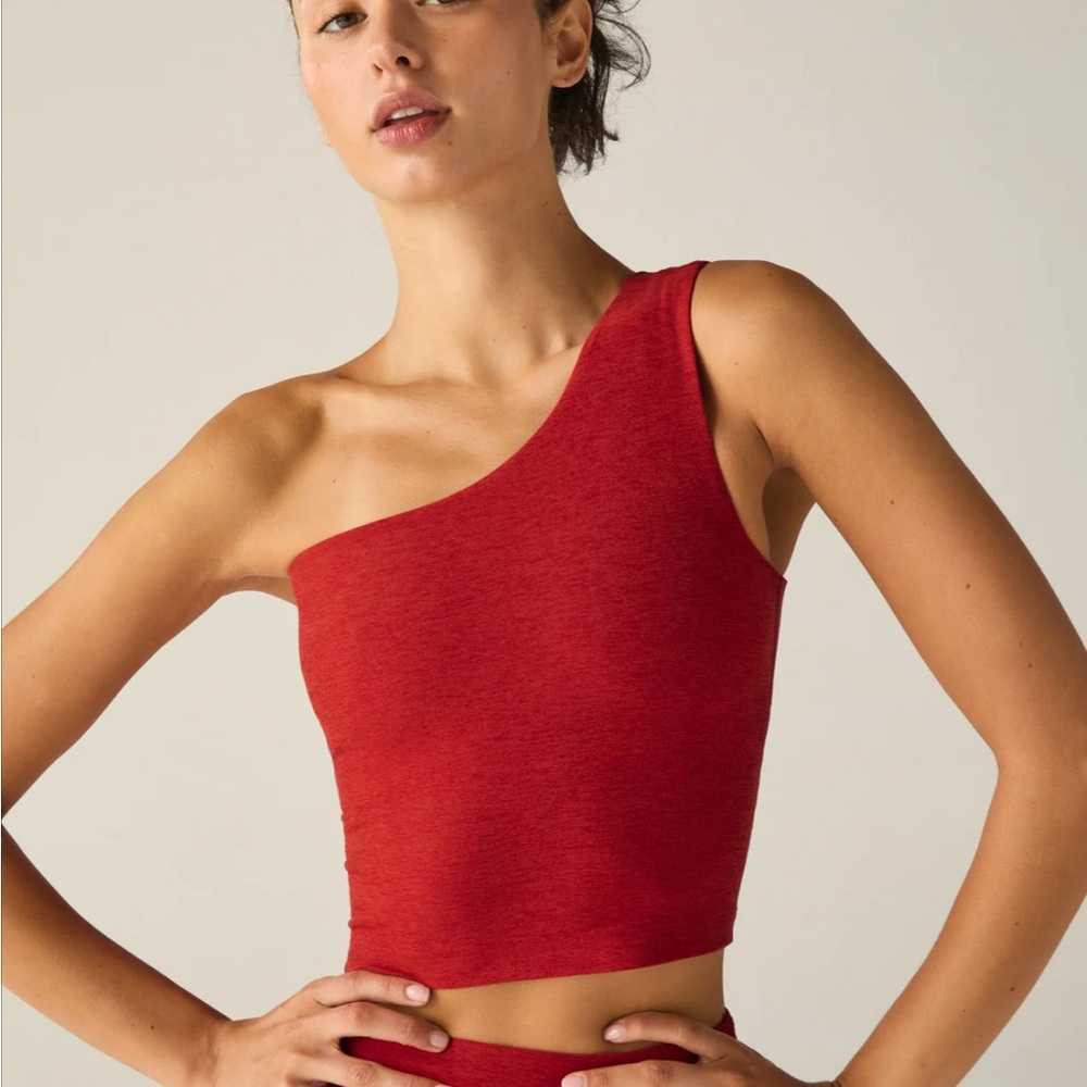 Barre Red One-Shoulder Crop Tank